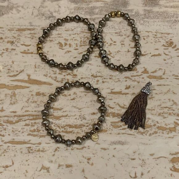 Milani tassel  - Picture 8 of 9